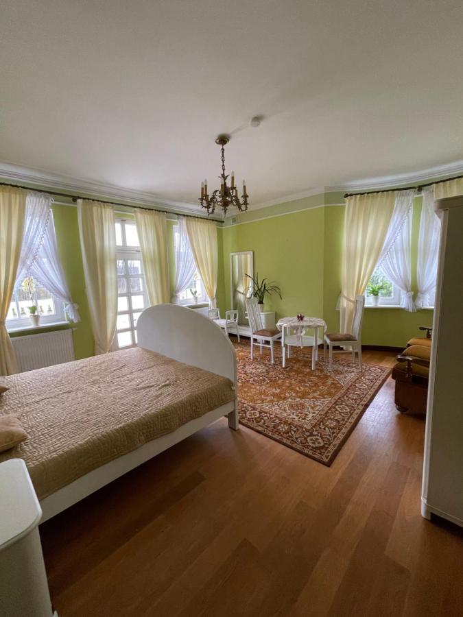 Dworek Katarzynki Kobylnica  Ngoại thất bức ảnh
