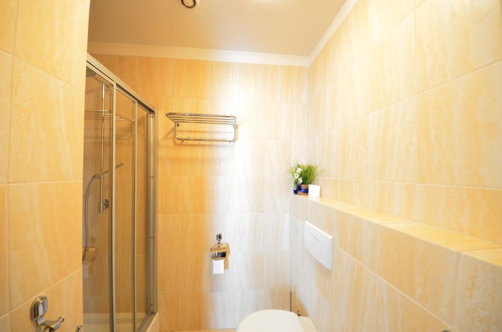 Dworek Katarzynki Kobylnica  Ngoại thất bức ảnh