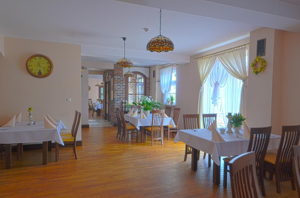 Dworek Katarzynki Kobylnica  Ngoại thất bức ảnh